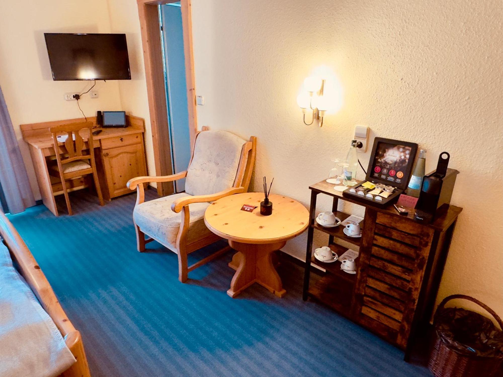 Hotel Restaurant Adler Stube Münstertal Dış mekan fotoğraf