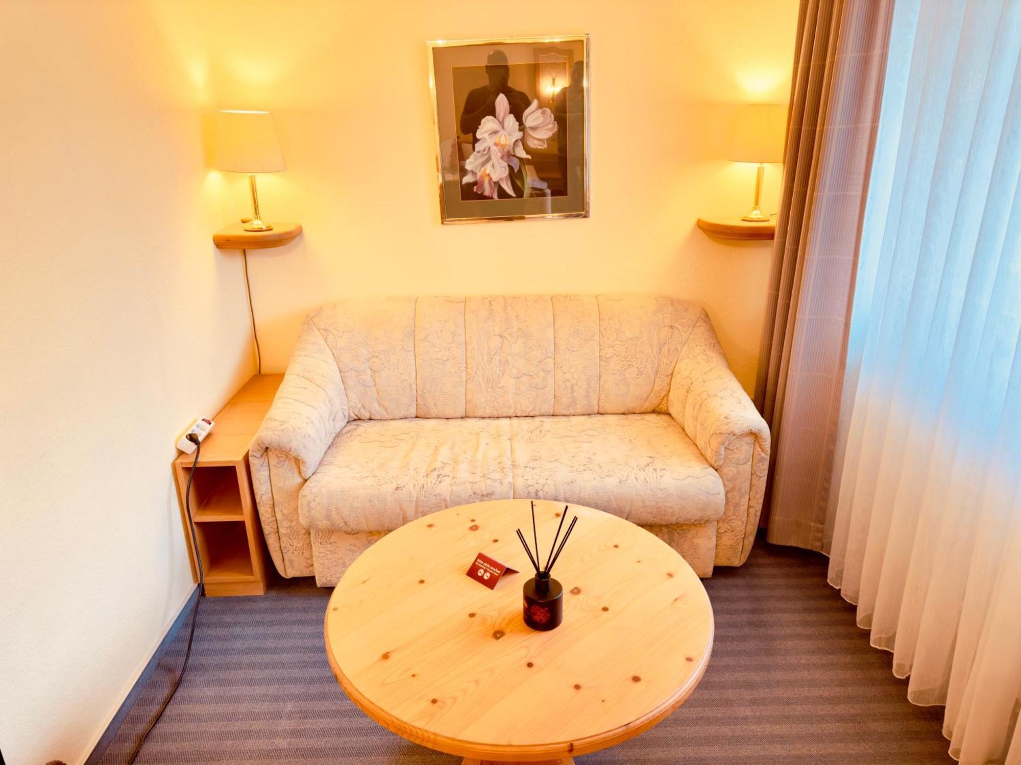 Hotel Restaurant Adler Stube Münstertal Dış mekan fotoğraf